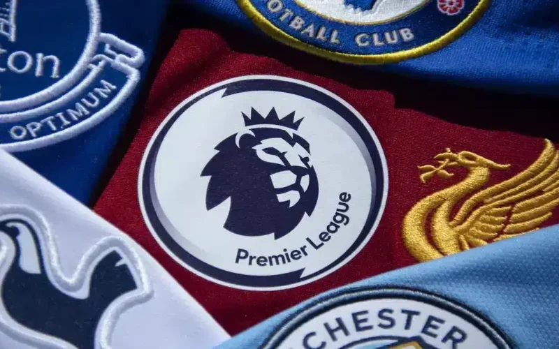 رحيل مدرب بعد 10 دقائق يوثق أسرع إقالة في تاريخ الدوري الإنجليزي